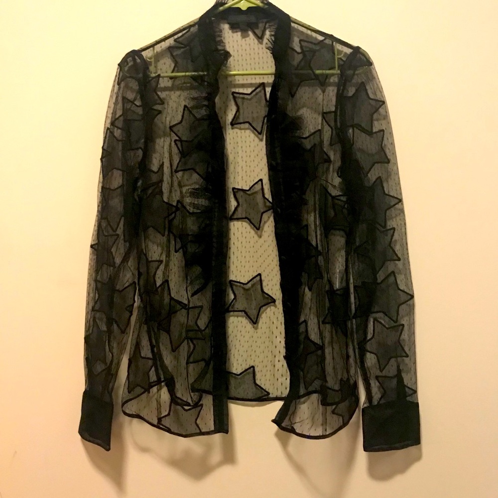 Xiao Chong collection lace star button down